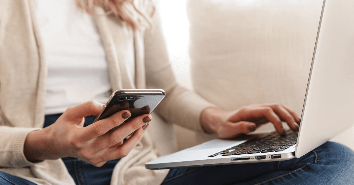 Mobile-First vs Desktop-First: Which Approach is Best for Your Small Business? illustration